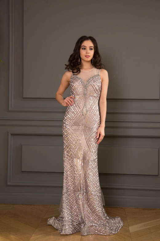 Elegant woman